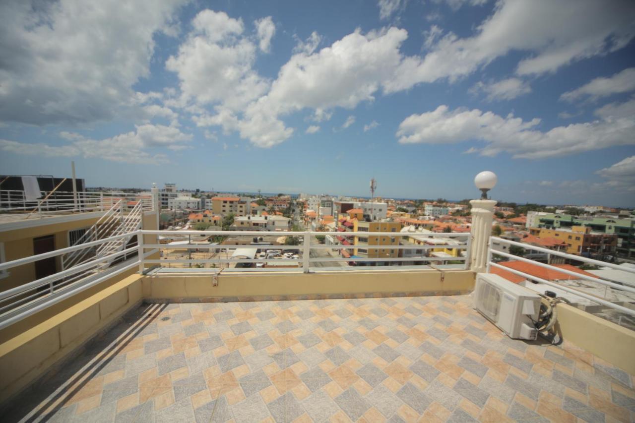 Bnb Tropical Island Aparthotel - Corales Del Sur - Santo Domingo Este エクステリア 写真