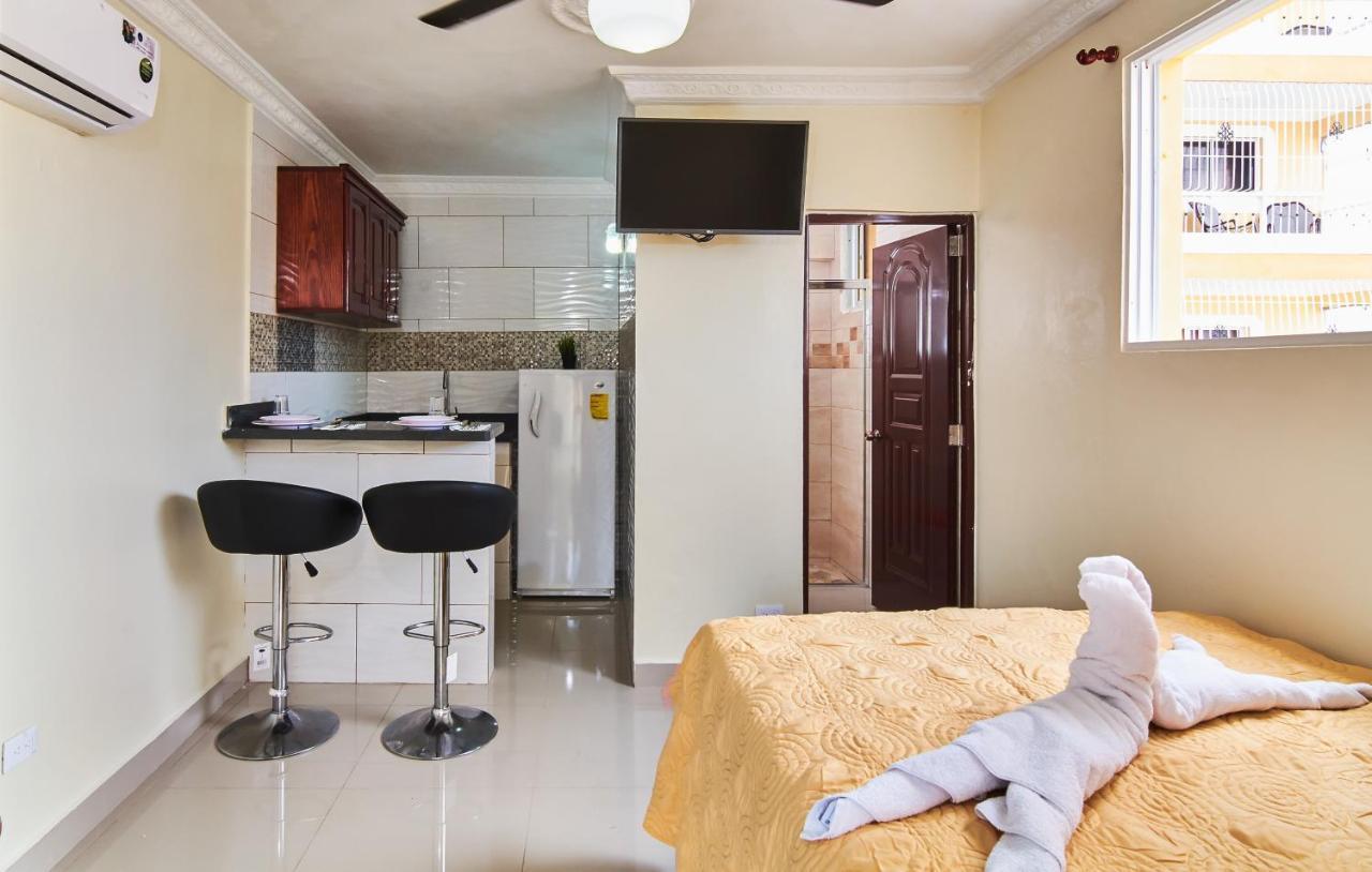 Bnb Tropical Island Aparthotel - Corales Del Sur - Santo Domingo Este エクステリア 写真