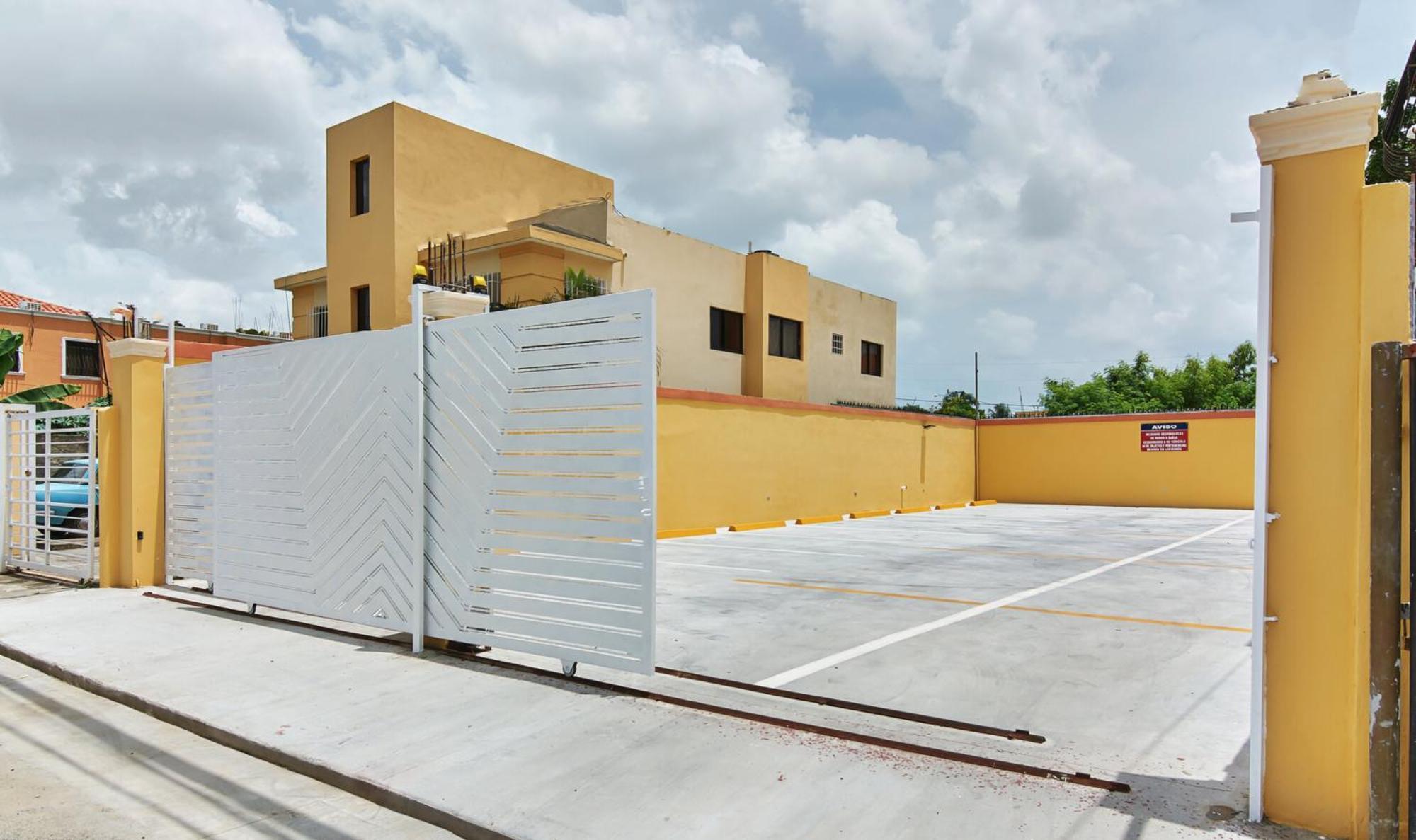 Bnb Tropical Island Aparthotel - Corales Del Sur - Santo Domingo Este エクステリア 写真